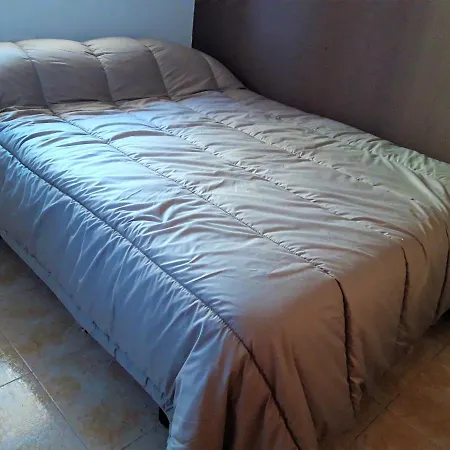 Flat -10 From Beach -2 Bedroom-balcony 아파트