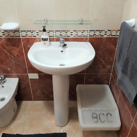 아파트 Flat -10 From Beach -2 Bedroom-balcony 또레비에하