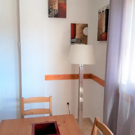 Flat -10 From Beach -2 Bedroom-balcony 또레비에하