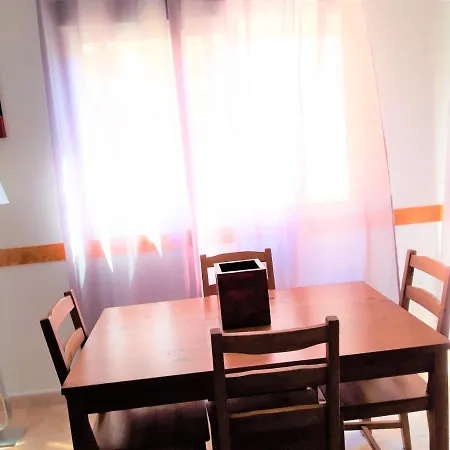Flat -10 From Beach -2 Bedroom-balcony 아파트 또레비에하