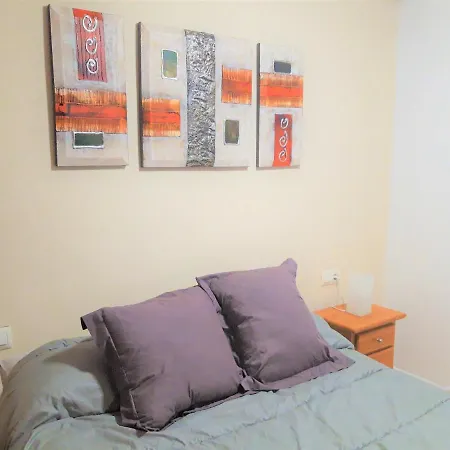 Flat -10 From Beach -2 Bedroom-balcony *
